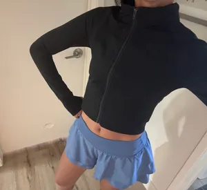 Black zip workout jacket Size M thumbnail 1