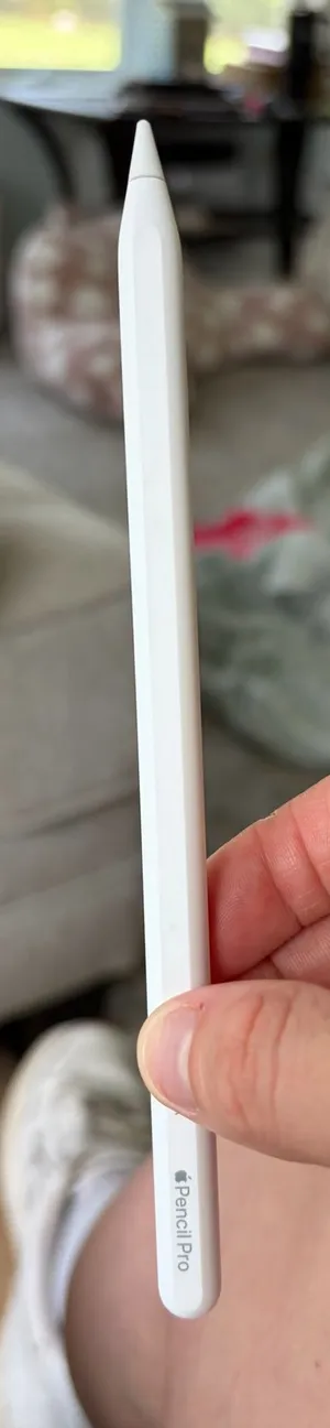 Apple Pencil Pro  thumbnail 1