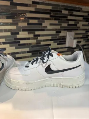 Nike Women's Air Force 1 Pixel 'Fresh' sneakers, Sz 7.5 DJ5529-100 thumbnail 5