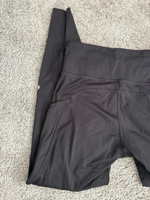 Black Lululemon leggings with an adjustable waistband thumbnail 4