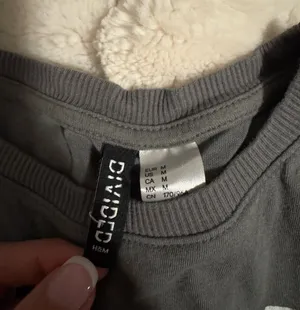 H&M Baby Tee thumbnail 2