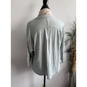 Lululemon Back in Action Long Sleeve Shirt Sage Green‎ Relaxed Fit Size 10 flaw thumbnail 3