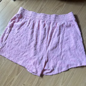 Z Supply Light Pink Textured Lounge Shorts thumbnail 3