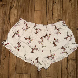 Aerie Christmas shorts thumbnail 4