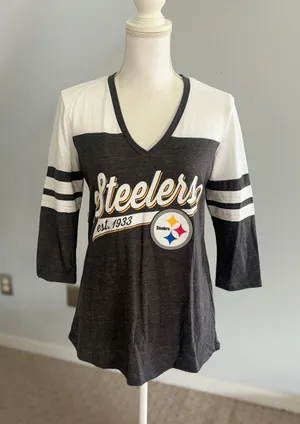 NFL Steelers Football T-Shirt V-Neck 3/4 Sleeve Gray White Womens‎ Size S thumbnail 1