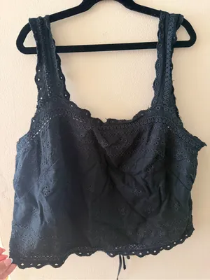 Abercrombie eyelet cropped tank thumbnail 1