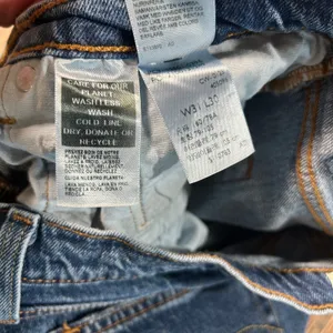 Levi's 501 Original Jeans Women's 31x30 Worn In Straight Button Fly Denim Pants thumbnail 7