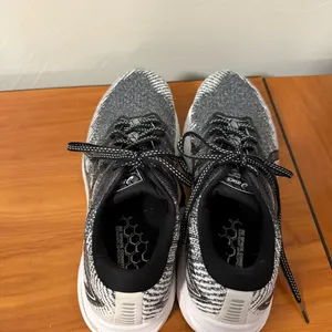 Asics Women's GT-2000 13 Running Shoe Black White Knit Flyte‎ Foam Trainer W10 thumbnail 6