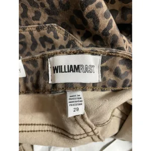 NEW William Rast Wild Cheetah Leopard Beige High Rise Skinny Denim Jeans Size 29 thumbnail 6