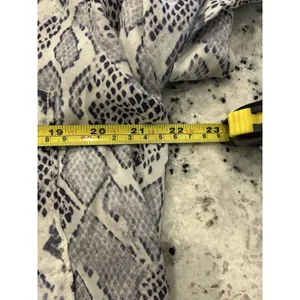 Anthropologie Pilcro Snake Print Button Up Shirt Top Tunic Sz Large Gray Modern thumbnail 5