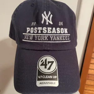 ‘47 Adult 2024 MLB Postseason New York Yankees Navy Cleanup Baseball Hat NWT thumbnail 4