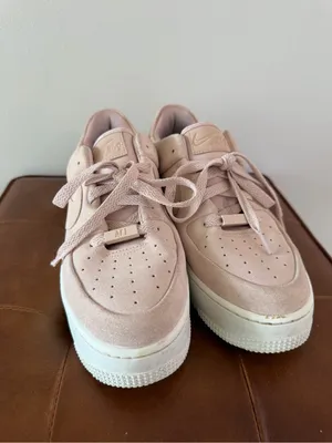 Nike Air Force 1 Sage Low Top Sneakers Suede Barely Rose Size 9.5 AR5339-201 thumbnail 7