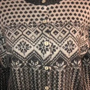 G.H Bass & Co Button Down Cardigan, Large thumbnail 3