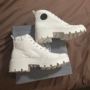 Palladium White Platform Boots thumbnail 1