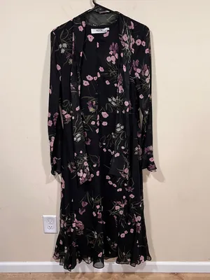 NWT ASTR The Label Tie-Neck Ruffled Floral Midi Dress M modest thumbnail 10