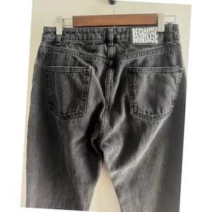 Reclaimed Vintage Inspired Womens High Rise Flared Raw Hem Jeans Washed Black 29 thumbnail 6