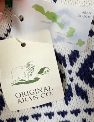 Original Aran Co Women Fair Isle Crew Neck Aran Sweater M cream 100% Merinowool thumbnail 5