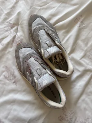 New Balance | 997h Grey White Suede Sneakers | US8 thumbnail 4