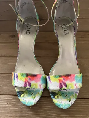 Vibrant Tropical beautiful colored Sandals 3” heels strapped Multi Color Size6.5 thumbnail 1