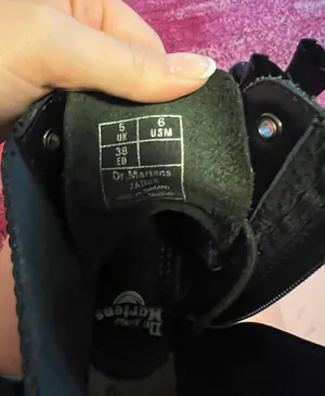 Dr. Martens platform black thumbnail 4