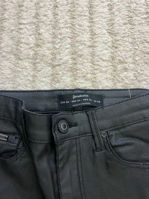 Black coated skinny jeans thumbnail 4