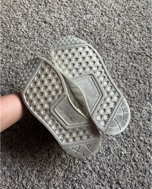 Adidas White Shoes Women’s thumbnail 4