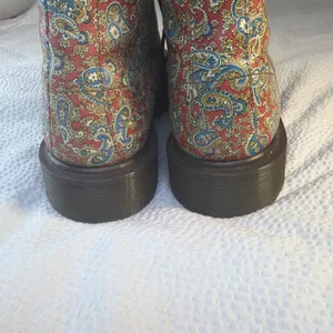 Dr Martens Jeffery Paisley Boots Red Blue Lace Up 7 UK 6 EU 39 Leather thumbnail 5