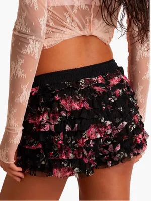FREE PEOPLE Feeling For Lace Black Pink Floral Shorts Ruffles Girly Size Medium thumbnail 3