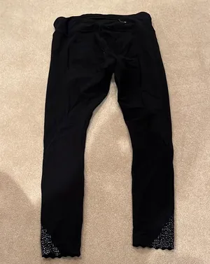 Lululemon Women’s Black Leggings thumbnail 2