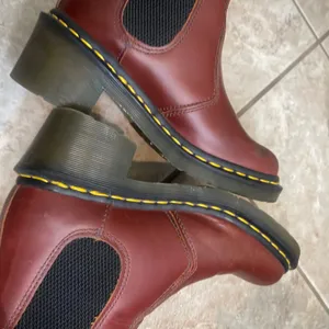 Dr Martens Cadence Cherry Red Leather Block Heel Chelsea Boots Womens 6 US/4 UK thumbnail 7