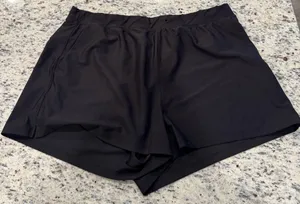 black old navy shorts thumbnail 1