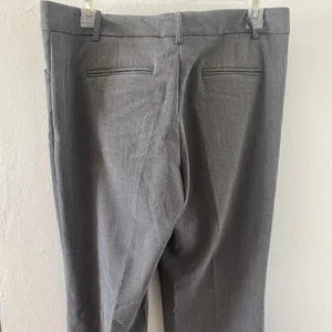 Woman pants Size 8 thumbnail 4