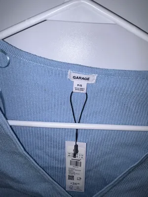 Garage Chandail LS crop sweater w/ ring thumbnail 3
