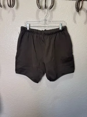 Fear of God Essentials Shorts sweat thumbnail 4