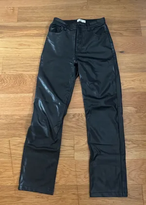 Abercrombie Vegan Leather 90s Pants thumbnail 1