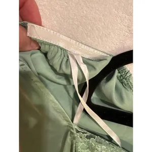 Princess Polly Sage Green Satin‎ Lace Trim Long Sleeve Festival Crop Top US 8 thumbnail 9