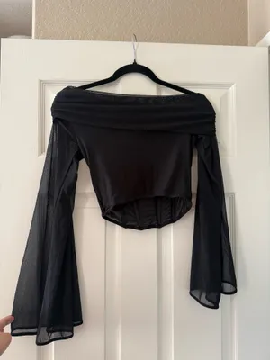 BNWT Zara Black Asymmetric Draped Bell Sleeve Tulle Top thumbnail 9