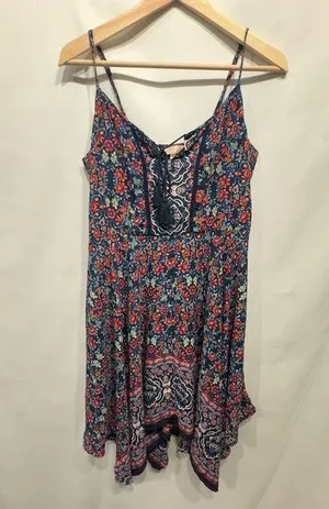 Band of Gypsies Asymmetrical Hem Floral dress size large thumbnail 1