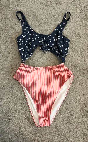 Hollister 4th of July Swimsuit thumbnail 1