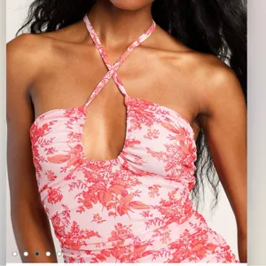NWT Lulus Hot Off The Mesh Pink Floral Ruched Bodycon Halter Mini Dress LARGE‎ thumbnail 2