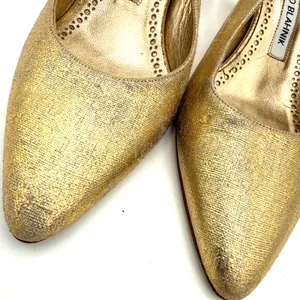 Manolo Blahnik Gold Carolyne Kitten Heel Slingback Pumps Heels Size 36.5 / 6.5 thumbnail 3