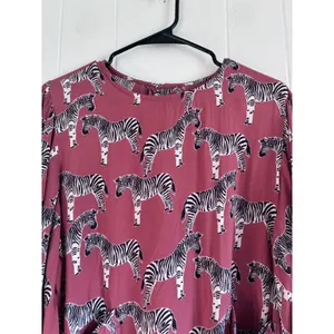 World Market Zebra Print Ruffle Bell Sleeve Blouse Mauve Pink L/XL thumbnail 6