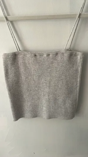 Brandy Melville Tank Crop thumbnail 3