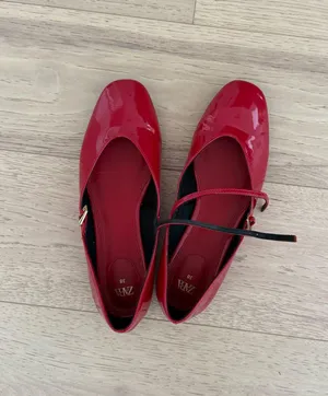 ZARA Ballet Flats thumbnail 1