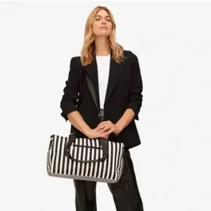 Alice & Olivia By Stacey‎ Bendet Black & White Striped Duffel Bag NWT thumbnail 2