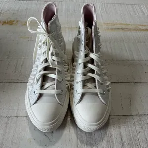 Converse All Star Chuck Taylor Hi Lift size 6.5 Vintage White Leather Ruffle thumbnail 2