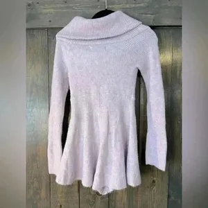 Urban Outfitters Sold Out Purple UO Grace‎ Off-The-Shoulder Romper Size S thumbnail 9