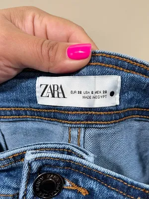 Zara marine wide jeans feature light indigo wash and a raw, cropped hem SZ6 EUC thumbnail 7