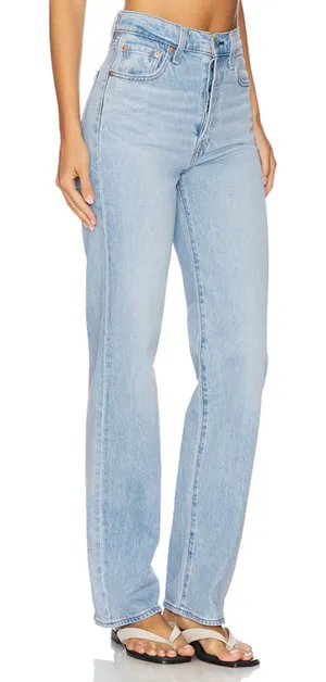Levi’s Ribcage Straight Light Wash Jeans thumbnail 1