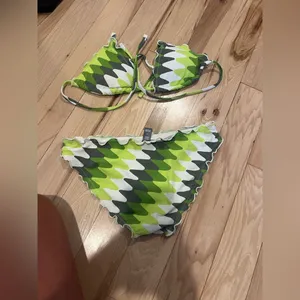 Aerie green retro string bikini - NWOT! thumbnail 1